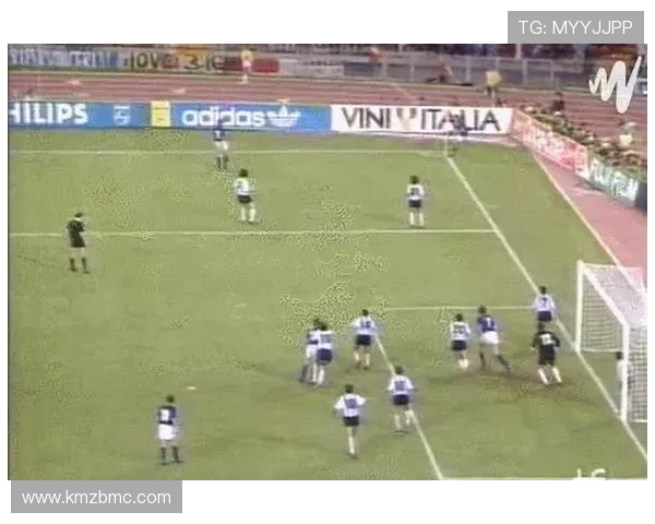 运球技术较弱的足球巨星盘点：谁是球场上的拖后腿者？